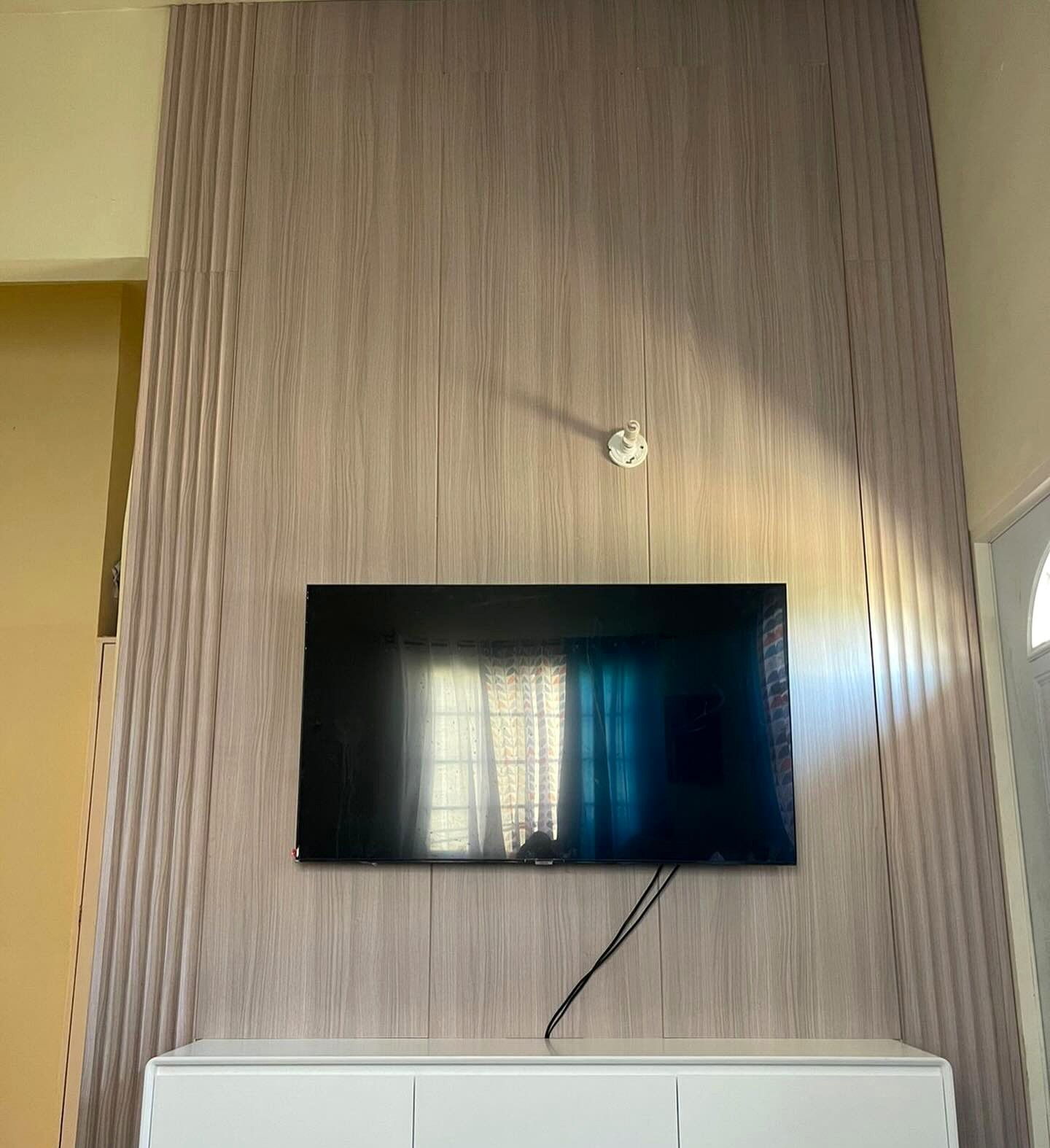 White Wash 9x2 Flat Sheet Arc on the sides and 70 Floating