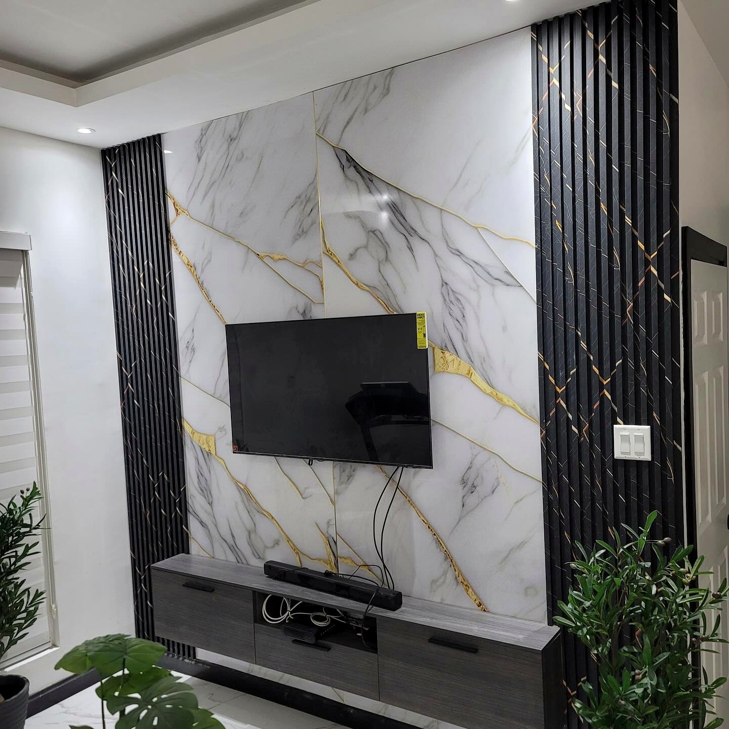 White and Gold Marble Sheet with Fusion Fluted PVC